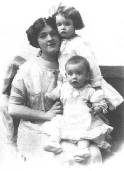 Bessie, Loraine e Trevor Allison