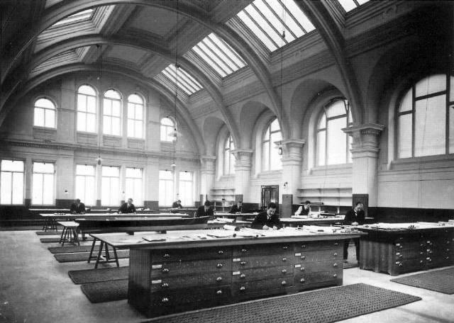 Architetti e progettisti all'Harland & Wolff.